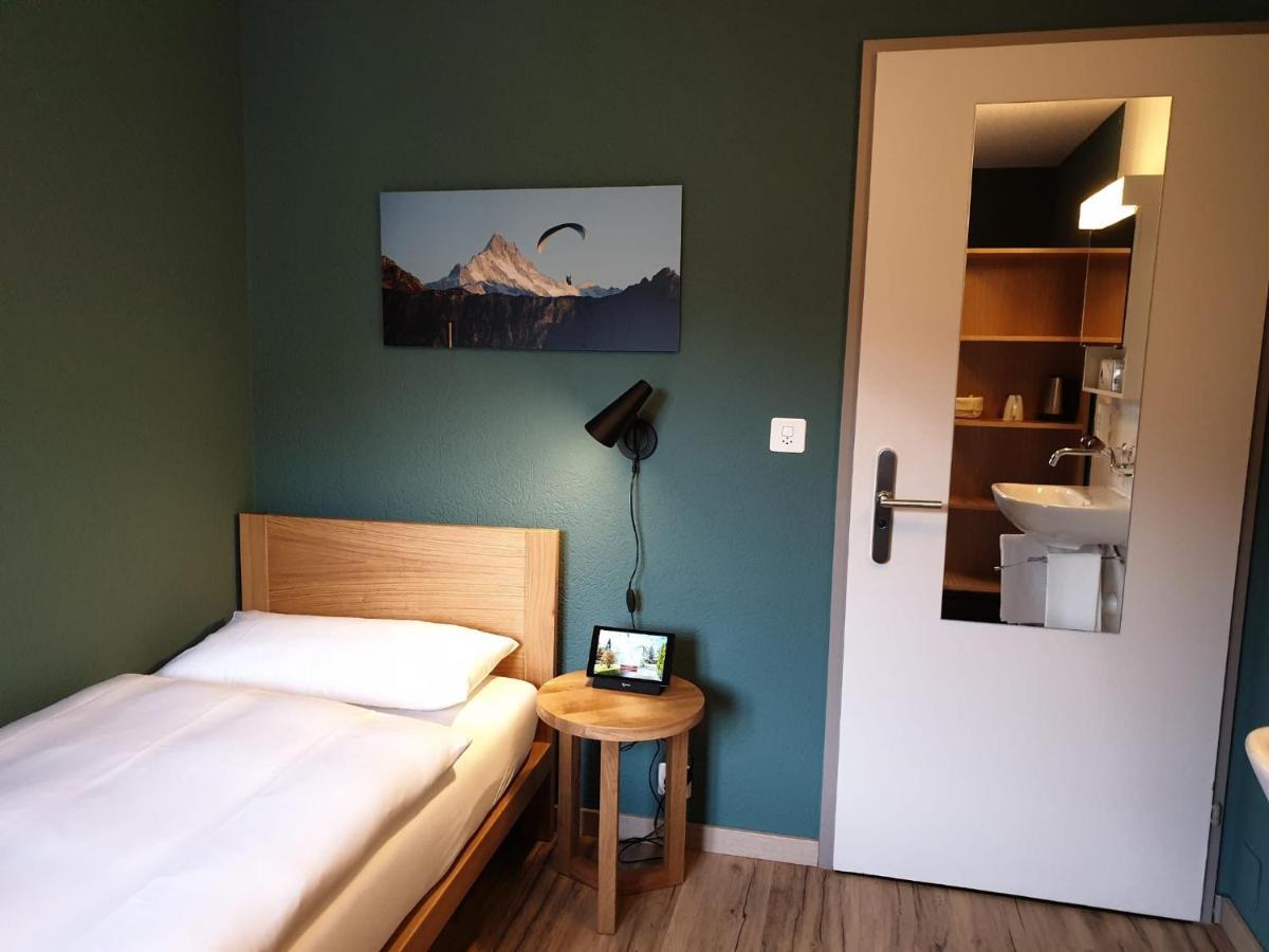 5Th Floor Basic Rooms - Shared Bathrooms Interlaken Dış mekan fotoğraf